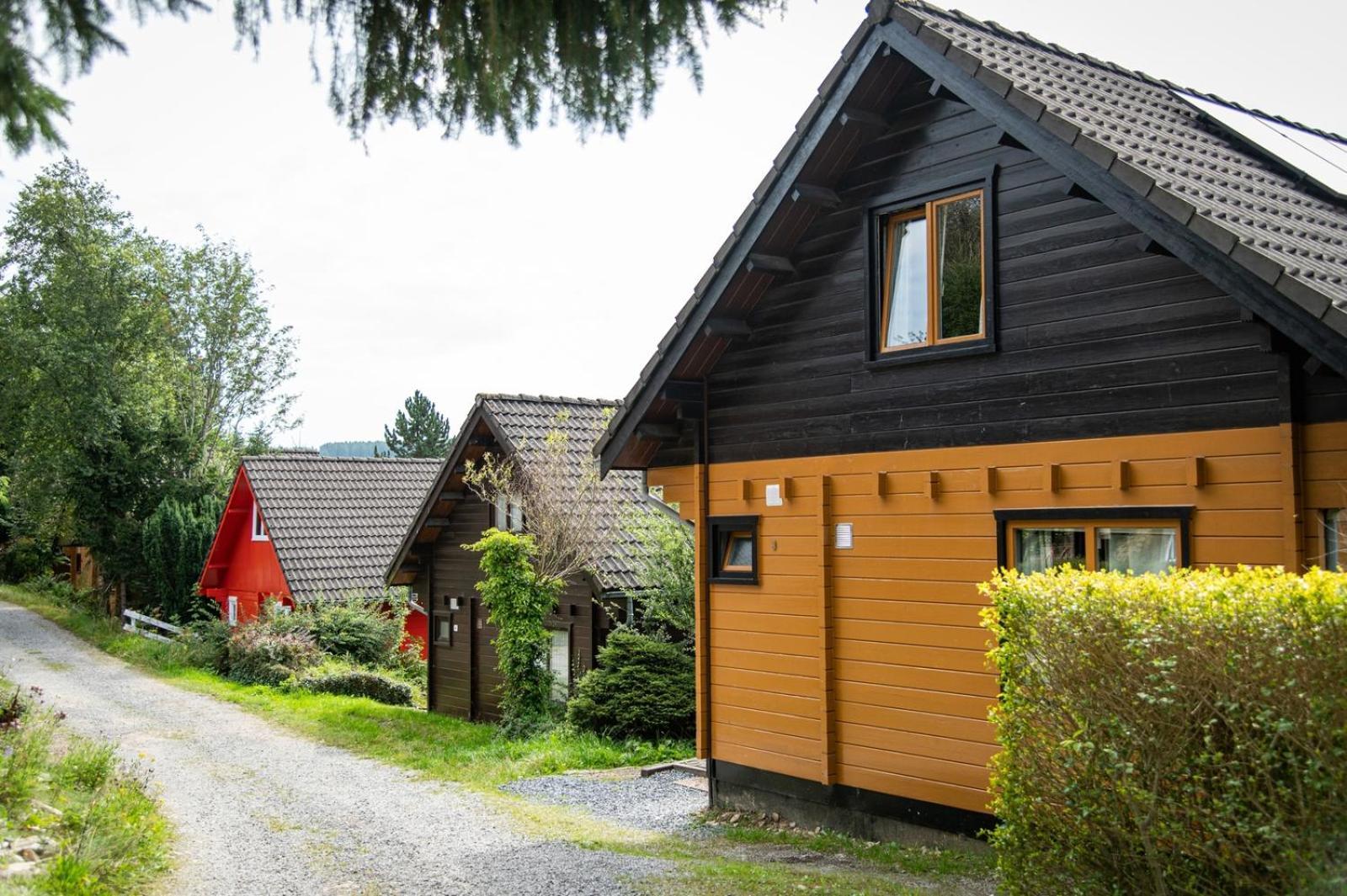 Hotel Ardenparks Petite Suisse Dochamps Esterno foto