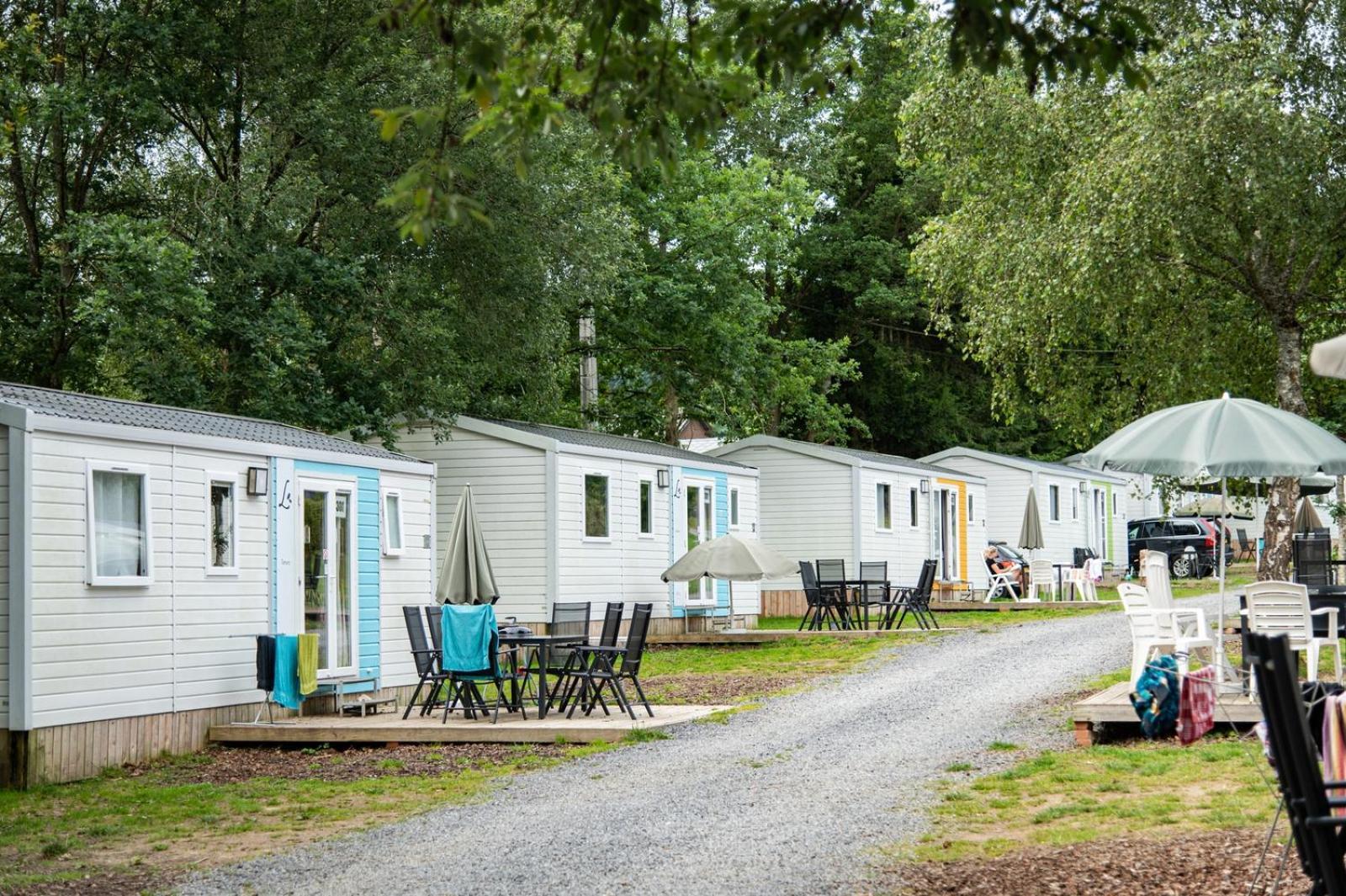 Hotel Ardenparks Petite Suisse Dochamps Esterno foto