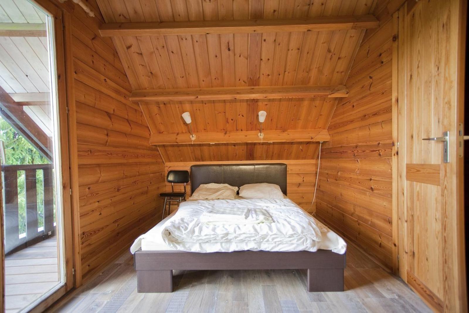 Hotel Ardenparks Petite Suisse Dochamps Esterno foto