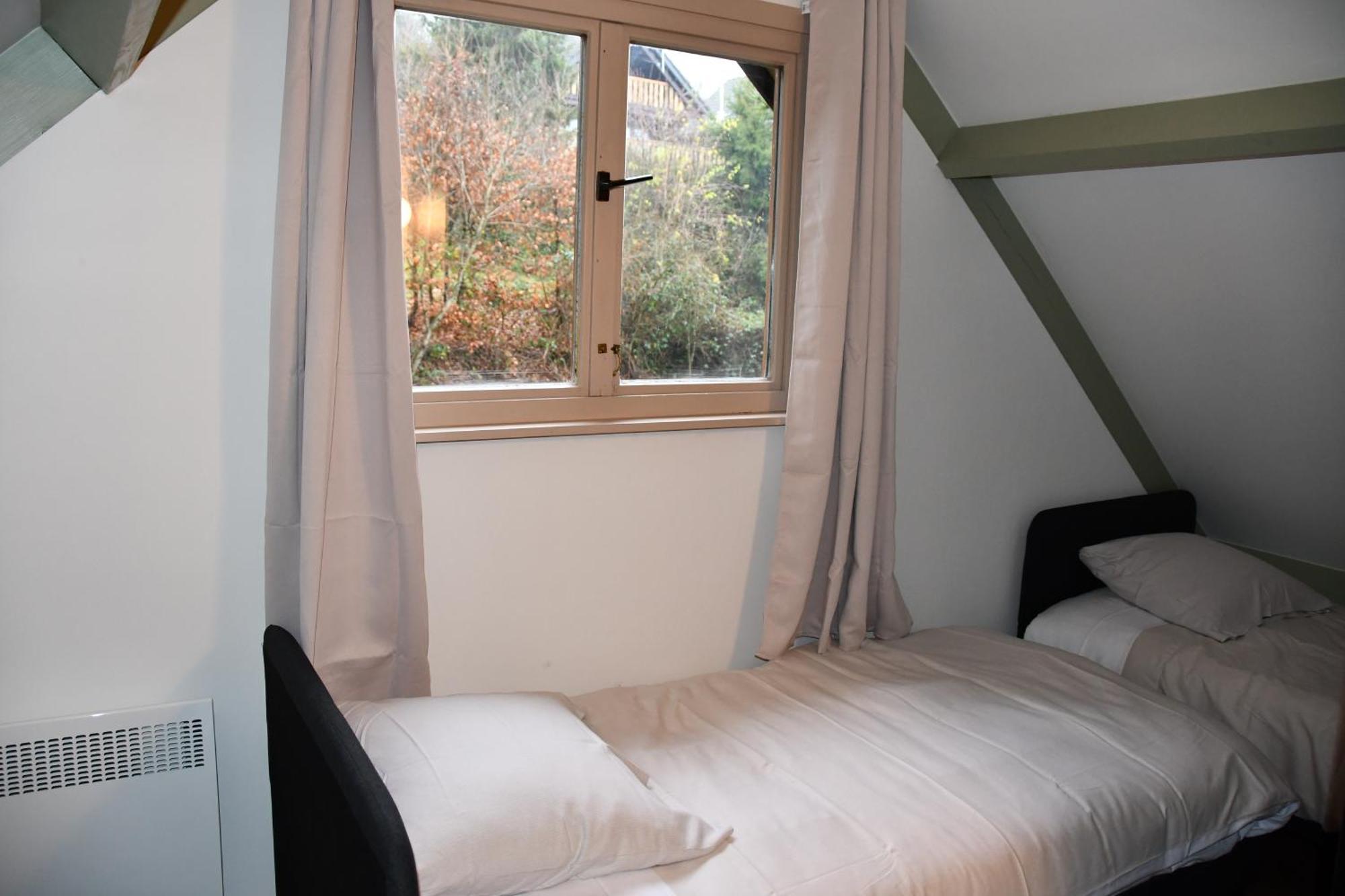 Hotel Ardenparks Petite Suisse Dochamps Esterno foto