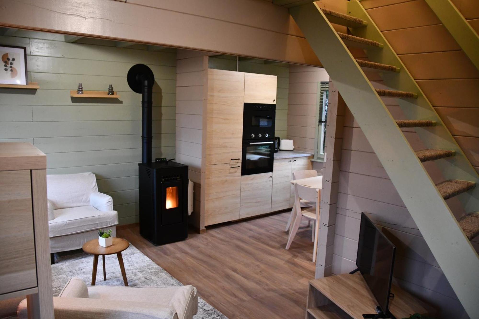 Hotel Ardenparks Petite Suisse Dochamps Esterno foto